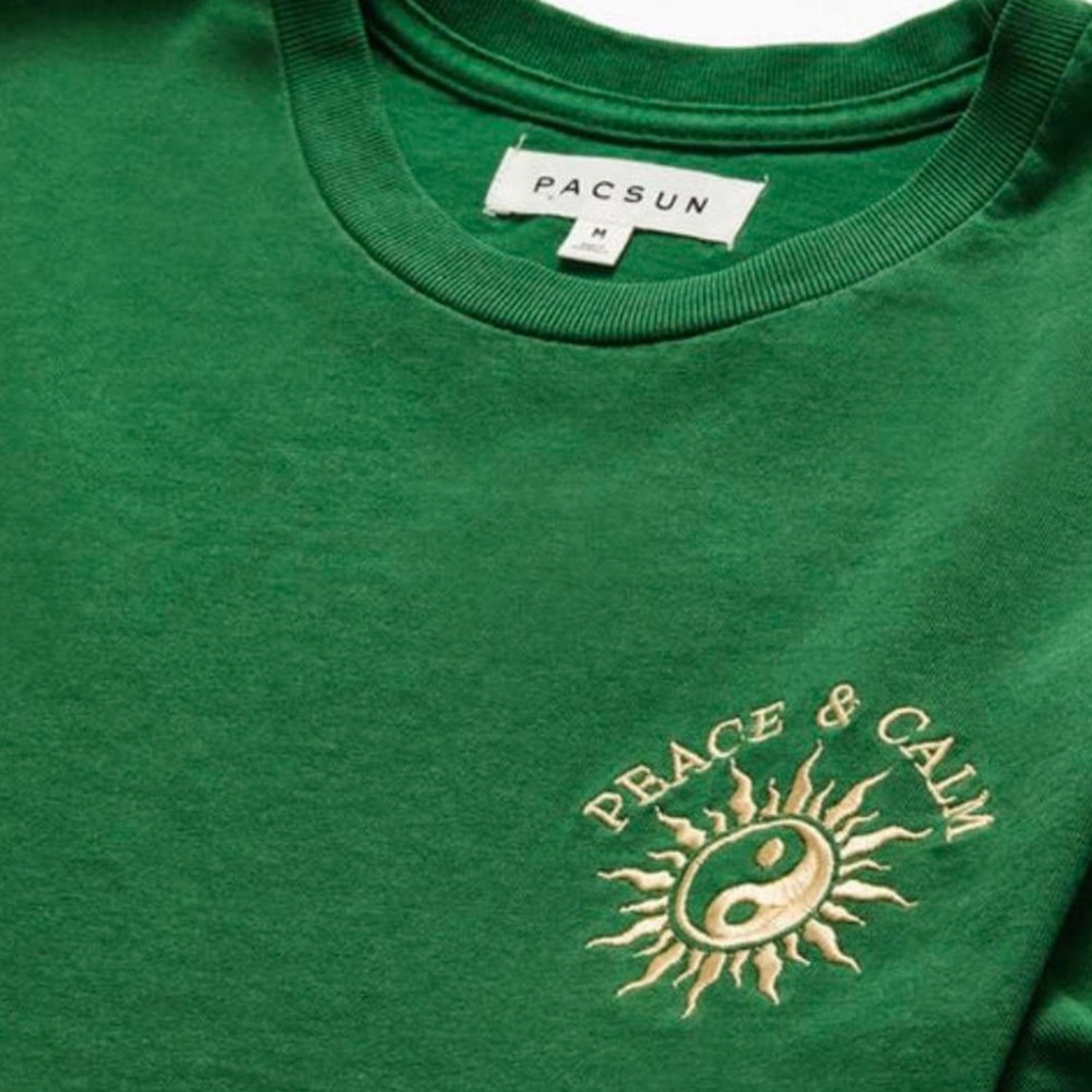 pacsun oversized “peace & calm” tee